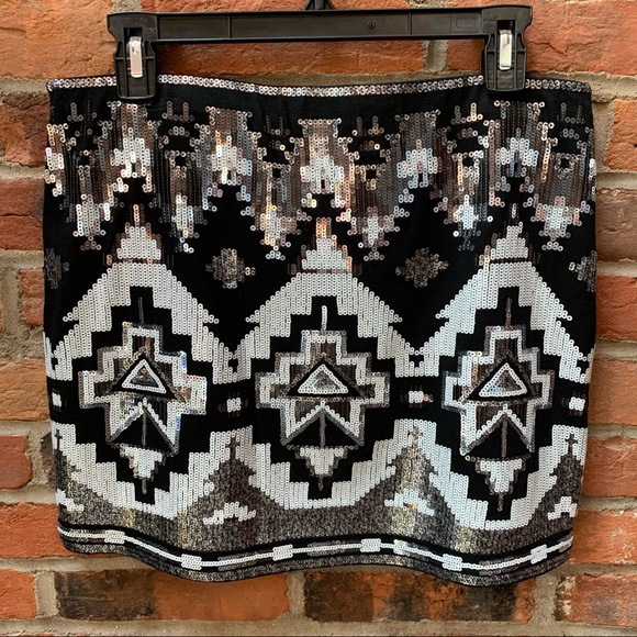 Express Aztec Sequin Skirt - Picture 5 of 7